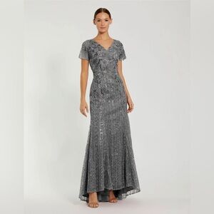 MAC DUGGAL NWT 20282 Embellished V Neck Cap Sleeve Trumpet Gown